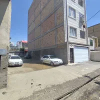 زمین دو کله در خیابان اصلی پیشاهنگی مشارکت