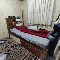 تخت یک نفره|تخت و سرویس خواب|ری, علایین|دیوار