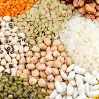 حبوبات و برنج با قیمت مناسب