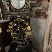 ساعت ایستاده با آبنما