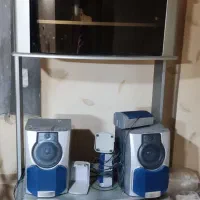 ضبط و میز تلویزیون