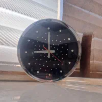 ساعت دیواری نگین دار