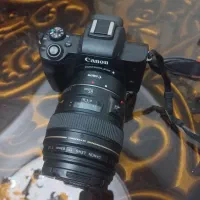دوربین m50 لنز ۸۵ فیکس ۱.۸