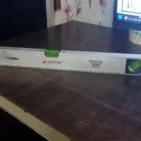 تراز ۶۰ سانتیمتر
