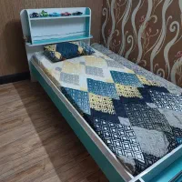 تخت نوجوان با تشک|تخت و سرویس خواب|اصفهان, سرچشمه|دیوار