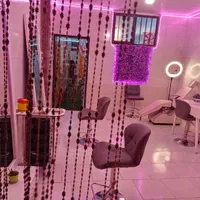 اجاره لاین و صندلی سالن زیبایی بانو بانوان|اجارهٔ دفتر کار، اتاق اداری، مطب|اصفهان, خانه اصفهان|دیوار