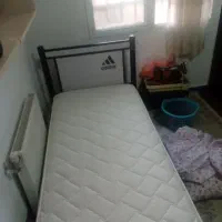 تخت خواب فلزی یک نفره