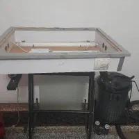 میز نو کاملا سالم و کم کار