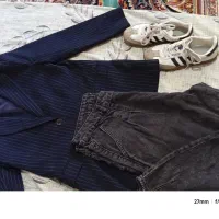 فروش تعدادی  پوشاک و کفش  و شلوار معاوضه دارم