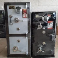 کلکسیونی حافظ پول واموال قیمتی گاوصندوق