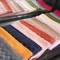 حوله در همه رنگ ها با جنس عالی و قیمت باورنکردنی