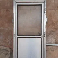 درب و پنجره آلمینیومی