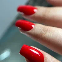 آموزش کاشت ناخن با مدرک فنی و حرفه ای فقط۷۵۰۰