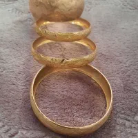 ۳۰ گرم طلای ۱۸ عیار نو نو ۲۰۰بالای تابلو