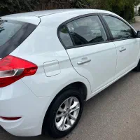 برلیانس ۳۲۰ اتومات مدل ۹۷ موتور بزرگ بیرنگ|خودرو سواری و وانت|رشت, بلوار گیلان|دیوار