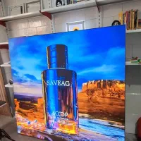 تولید انواع لایت باکس فریم لس