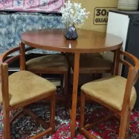 میز ناهار خوری ۴ نفره