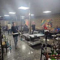 به یک وسط کار قهوه خانه نیازمندیم حقوق ماهی ۲۱