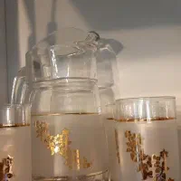 پارچ و لیوان دستی هست