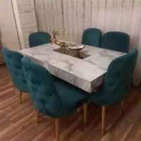 میز ناهارخوری و غذا خوری 6/8 در حد نو