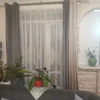 پرده تور بسیار شیک و سالم و والان عرض ۱/۵ قد ۲/۶۵