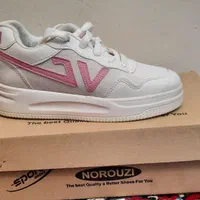 کفش اسپورت سفید نو ،سایز ۳۷ ،قیمت۳۸۰ت|کیف، کفش، کمربند|شیراز, تحویلی|دیوار