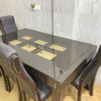 میزغذاخوری