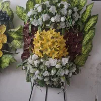 فروش تاج گل مصنوعی