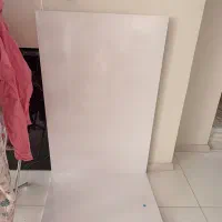 فروش پشت صحنه ی عکاسی‌ برای معرفی محصولات