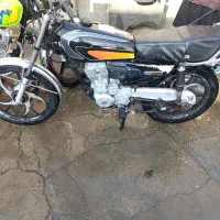 یک موتور ۲۰۰مدل۹۵بدون ریال خرج