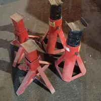 چهارپایه صنعتی