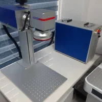 دستگاه UV لیزر