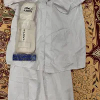 لباس کاراته در حد نو و ساق بند و روپایی