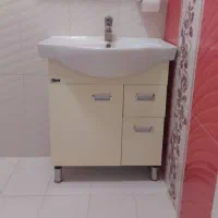 کابینت و روشویی کابینت به همراه شیر