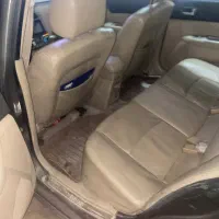 یک دستگاه خودرو ام وی ام ۵۳۰