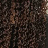 کاشت ناخن فقط ۲۹۵