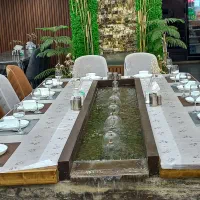 رستوران خان سالار|خدمات پذیرایی، مراسم|صوفیان, |دیوار