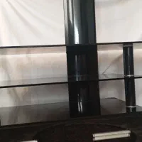 میز تلویزیون شیشه ای در حد نو|میز تلویزیون|سنندج, |دیوار