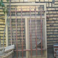 پنجره اهنی ۳عدد شبیه هم
