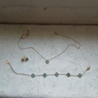 سرویس ونکلیف سبز و گوشواره کارتیه