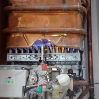 پکیج ابگرمکن شوفاژبخاری نصاب تعمیرات سرویس کار نصب|خدمات پیشه و مهارت|مشهد, کوه سنگی|دیوار