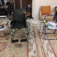 ویلچر' واکر و دو عدد لگن