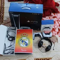 ps5 با دو دسته و فول بازی