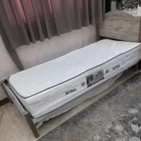 تخت یک نفره به همراه تشک طبی فنری رویال|تخت و سرویس خواب|تهران, مینای شمالی (مخبر)|دیوار