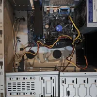 کیس i5 کامل با مانیتور کیبورد موس