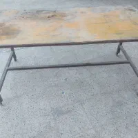 میزکار آهنی همراه با کشو