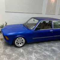 بی ام و 320 e21