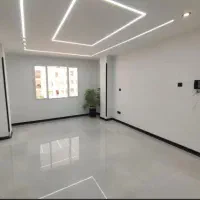 ۵۰متری / ۸ساله /اسانسور دار / قصرالدشتت