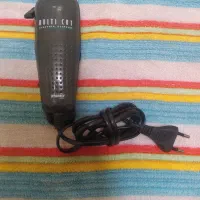 یک عدد  ماشین اصلاح اصل معاوضه با هر چی دارم