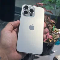 ۱۵ پرو مکس بدون خطوخش